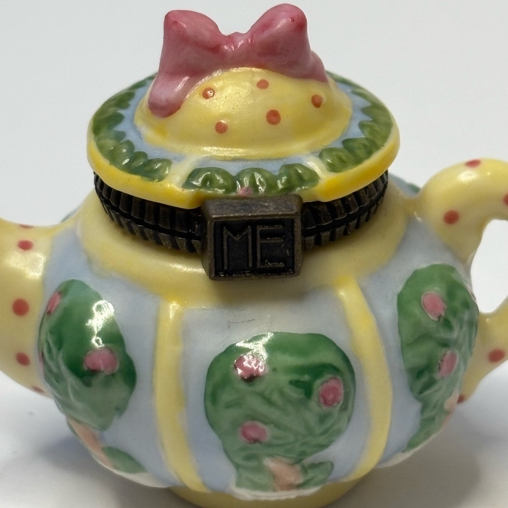 MARY ENGELBREIT MINIATURE TEAPOT - Picture 6 of 7